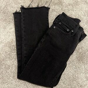 Madewell cropped black denim petite 24